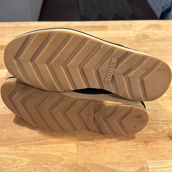 Sorel boots - 8.5 Hi-Line™ Chelsea - Picture 6 of 7